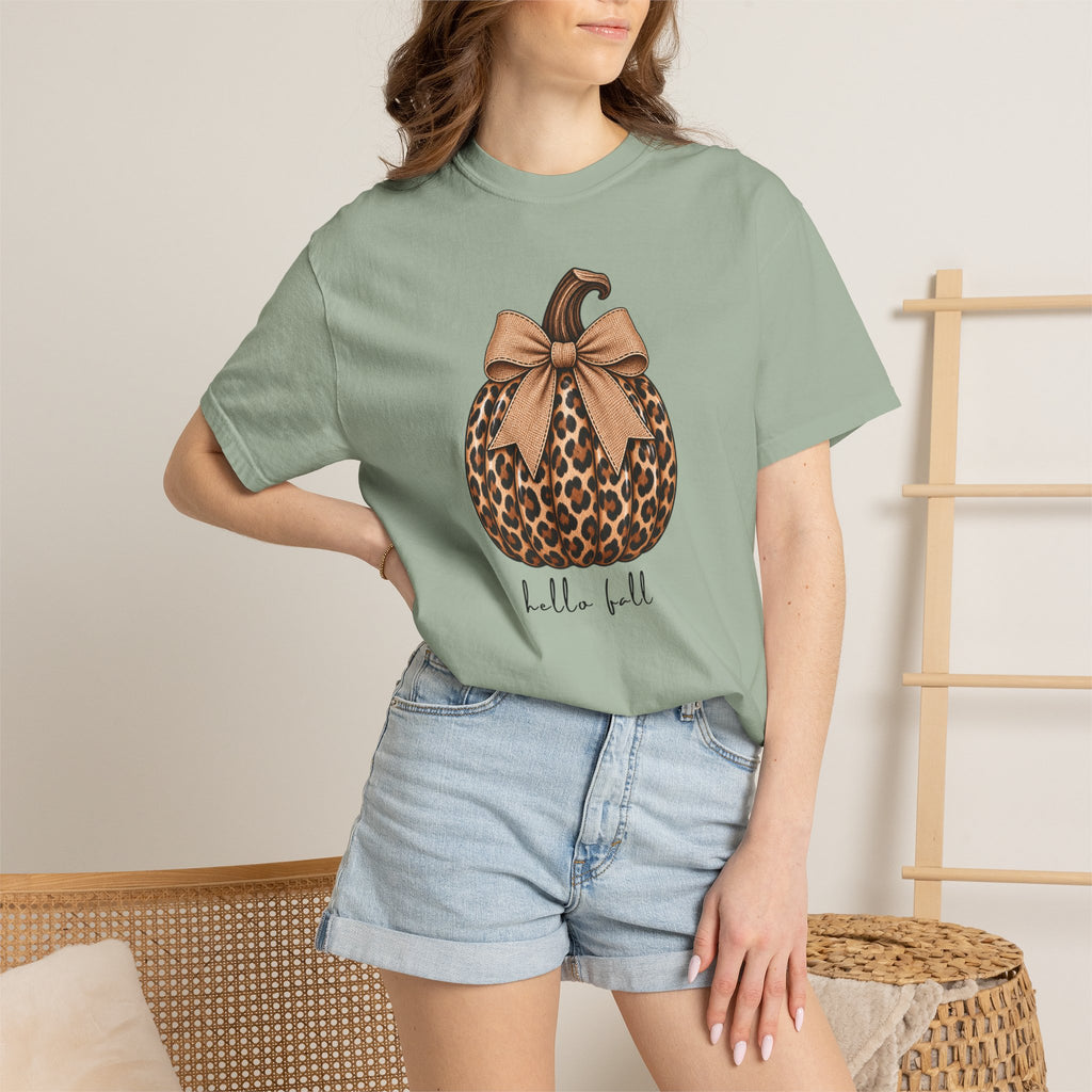Hello Fall, cheetah pumpkin t-shirt